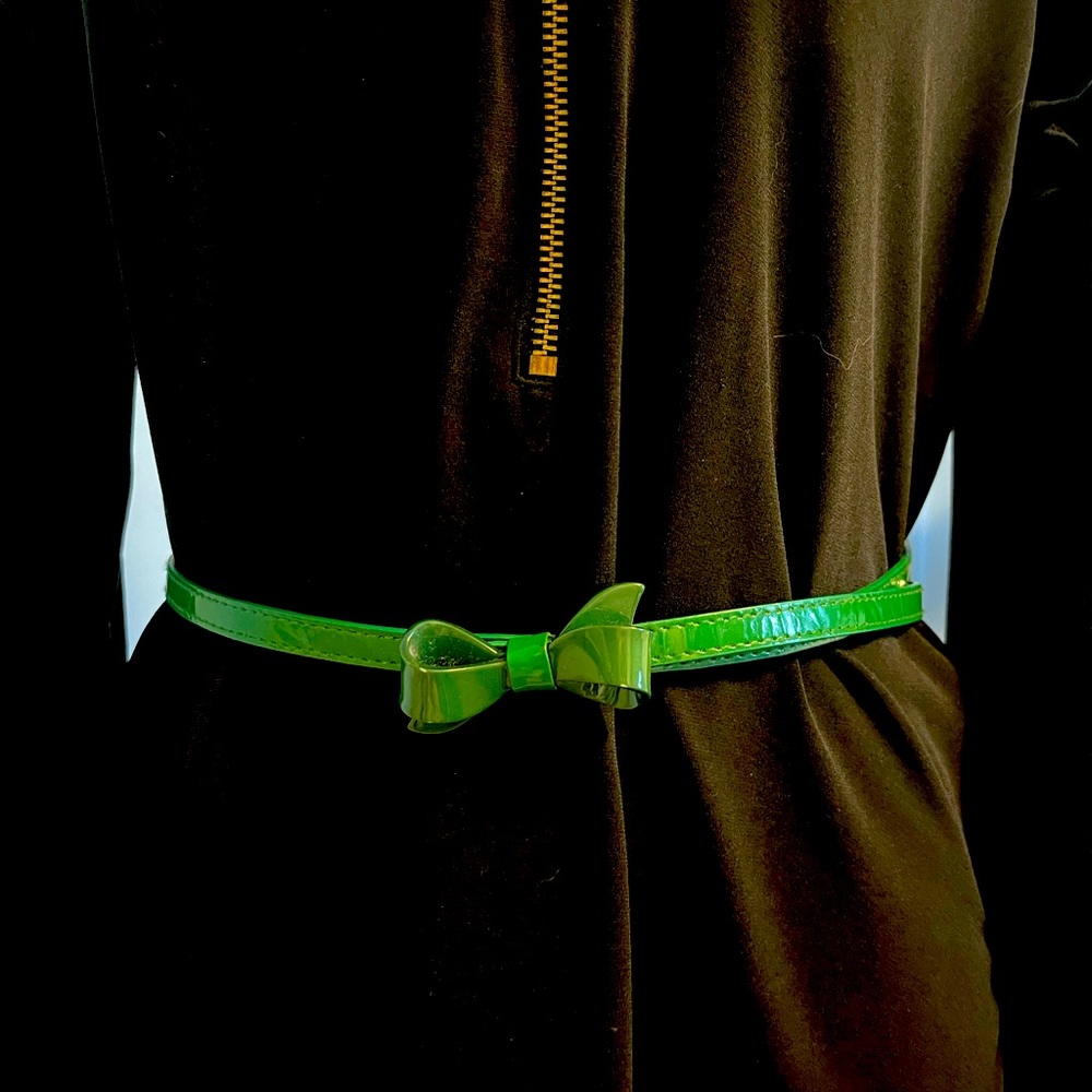 Thin Green Bow Belt